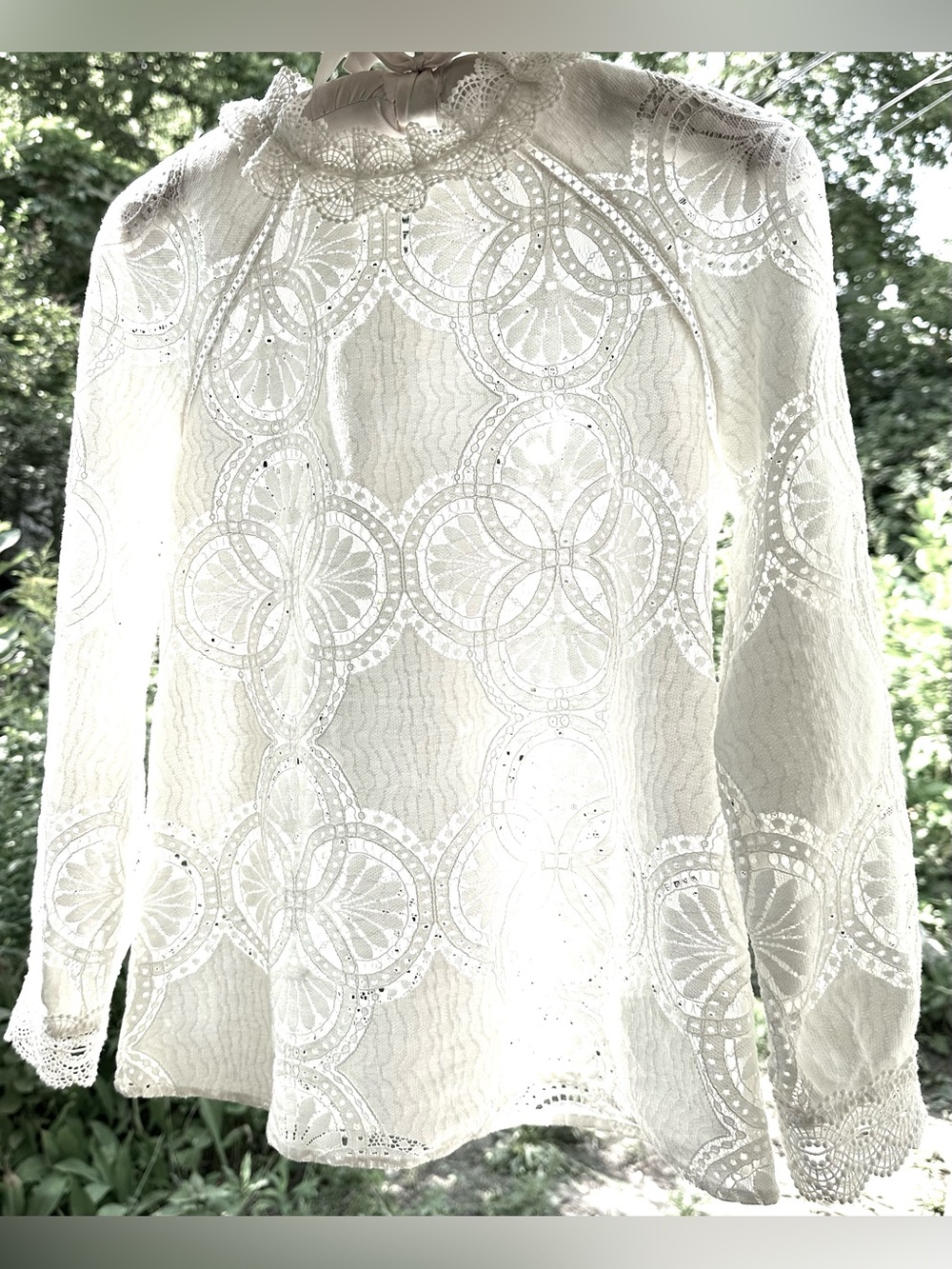 Sezane Paris lace top white open pattern Bianca like new sz small max 34 bust - Picture 4 of 4